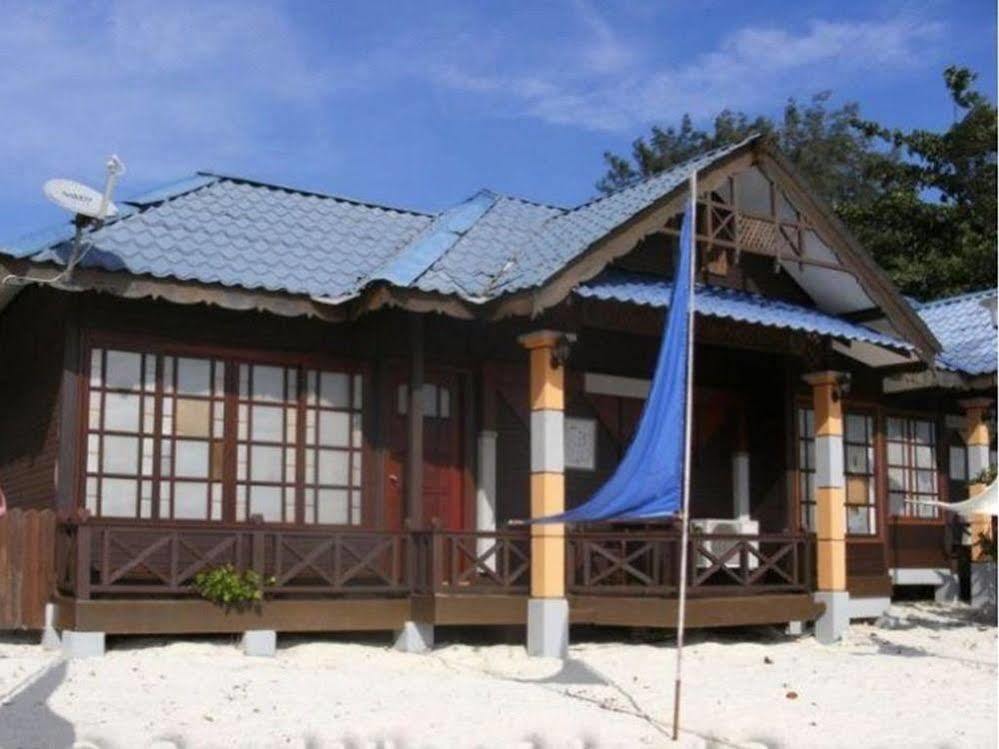 Coral View Island Resort Kampong Pasir Hantu Eksteriør billede